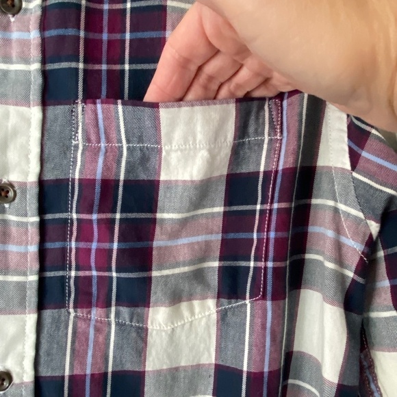 Old Navy slim fit plaid button down shirt size L - Picture 8 of 8